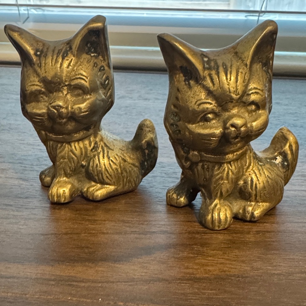 Charming Brass Cat Figurines